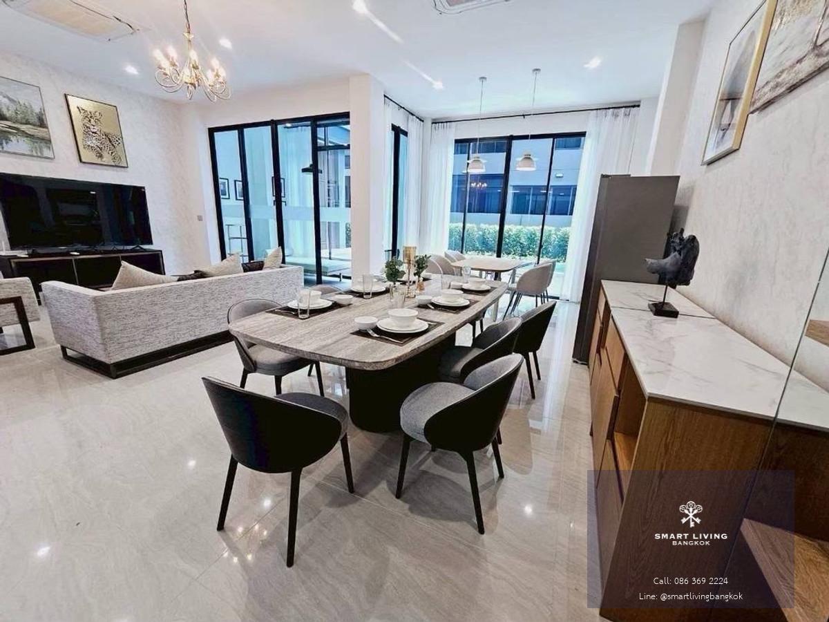 บ้านเช่าหรู พูลวิลล่า 3 ชั้น พร้อมลิฟท์ส่วนตัว เฟอร์ครบ พร้อมเข้าอยู่ ย่านโยธินพัฒนา