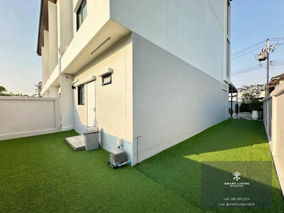 ทาวน์โฮมให้เช่า โชคชัย 4 สตรีวิทยา 2 พื้นที่ใช้สอย 300 ตร.ม ฟังก์ชันครบ รองรับทั้งอยู่อาศัยและทำธุรกิจ