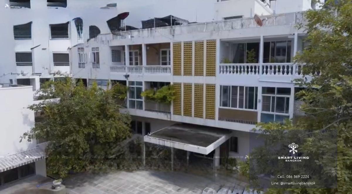 ขายที่ดิน สุขุมวิท พร้อมพงศ์ ใกล้ BTS ขนาด 1,023 ตร.ว หน้ากว้าง 50 เมตร ใกล้ Emporium EmQuartier พร้อมสิ่งปลูกสร้าง เหมาะพัฒนาโครงการ