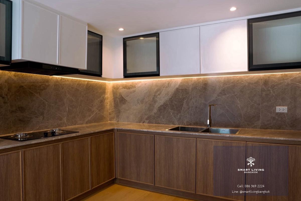 บ้านแฝดสุขุมวิท 81 ใกล้ BTS อ่อนนุช บ้านหรู Modern Luxury ใจกลางเมือง