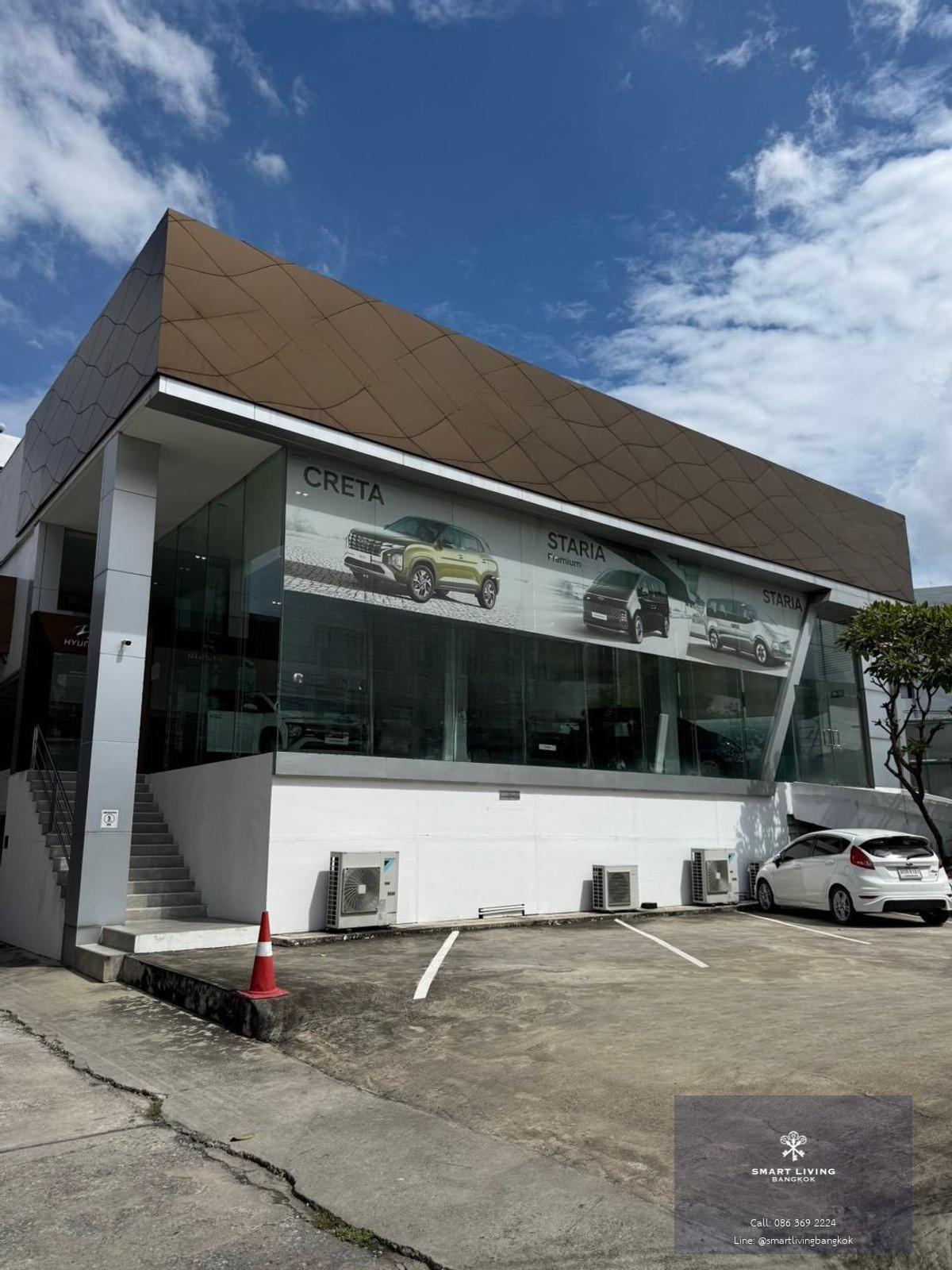 โชว์รูมให้เช่าทำเลรามอินทรา!✨  ใกล้ห้าง พื้นที่ 1,000 ตร.ม พร้อมเริ่มกิจการ สนใจติดต่อ 0863692224