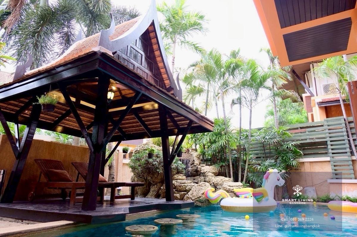 พูลวิลล่าสไตล์ไทย-บาหลี 3.5 ชั้น ห่างจากหาดจอมเทียนเพียง 350 เมตร มีสระว่ายน้ำส่วนตัว