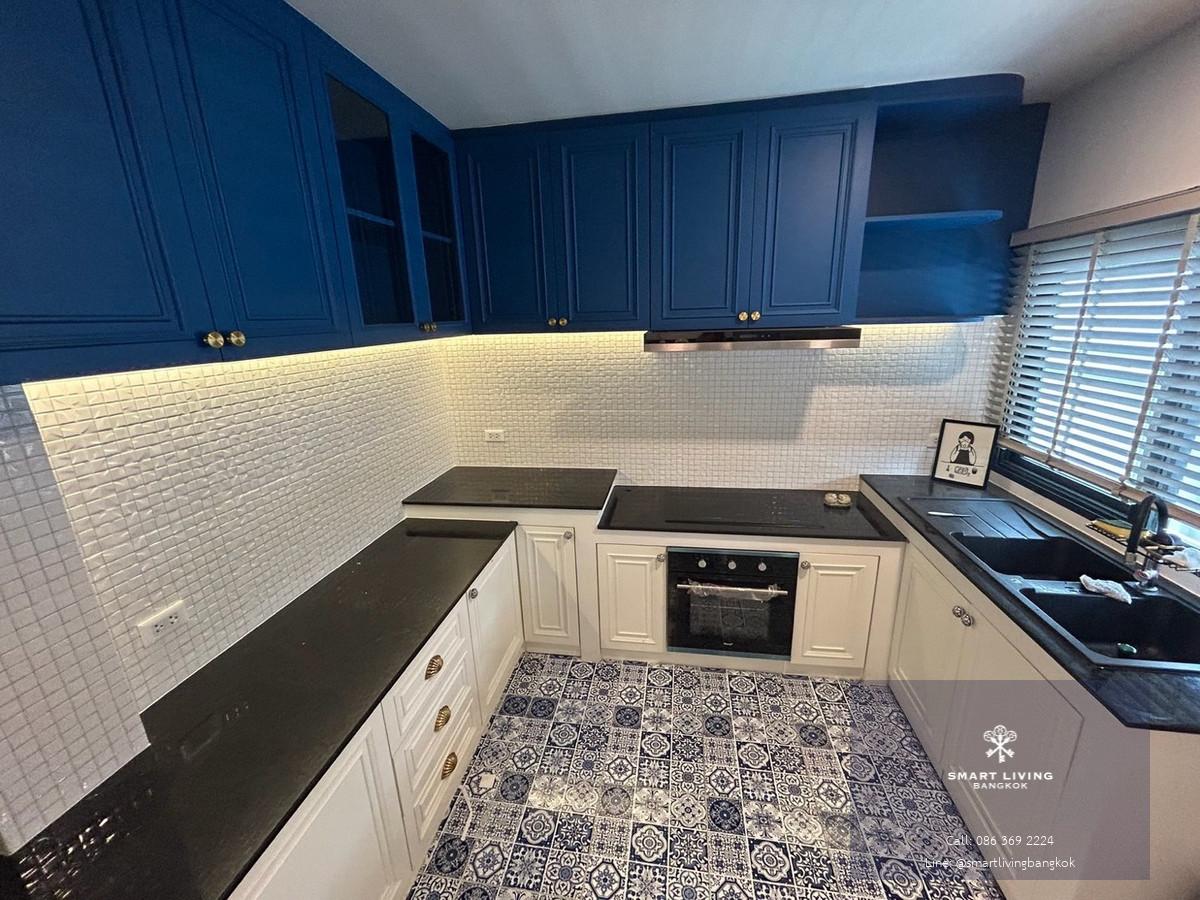 เสนอเช่าบ้านเดี่ยว 4 ห้องนอนพร้อมห้องแม่บ้าน (Fully Furnished) มอบสเปซส่วนตัวระดับพรีเมียม ยินดีต้อนรับท่านเพื่อเข้าชมสถานที่จริง
