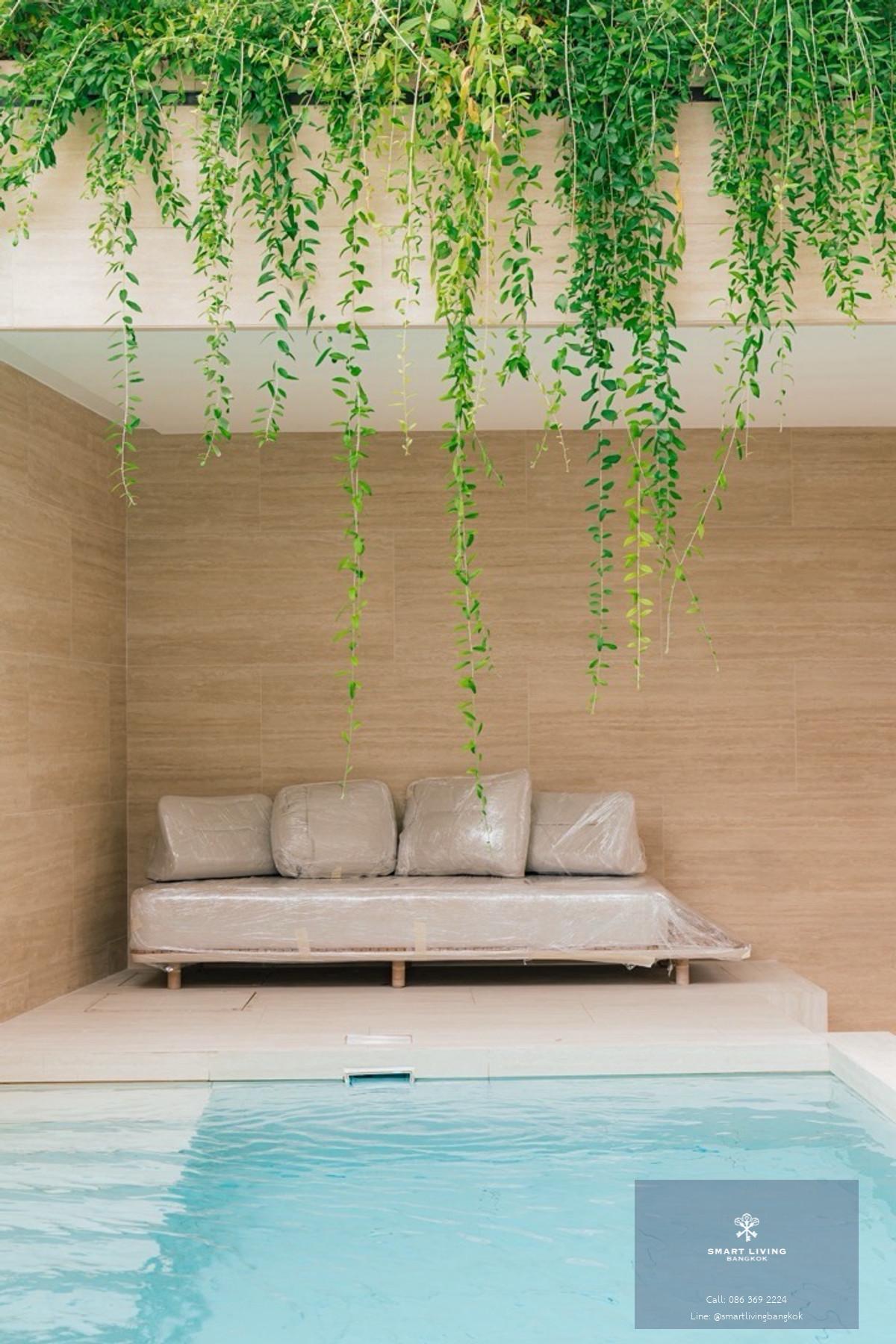 บ้านเดี่ยวลักชัวรี่ขาย ใจกลางสาทร ใกล้ทางด่วน พร้อมลิฟต์ส่วนตัวและสระว่ายน้ำ