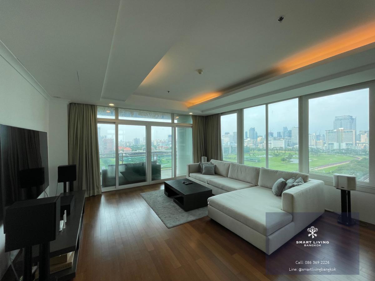 Luxurious condo Renovate/4 beds/268 sqm. Spacious living area with city and golf court views, near Lumpini Park. Only 300 meters from BTS. Private lift access to each floor.