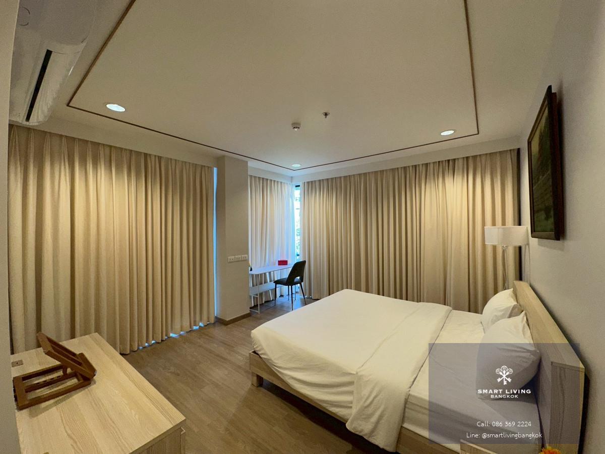 Spacious 2-Bedroom ห้องขนาดใหญ่ในย่านสาทร ใจกลางย่านธุรกิจของกรุงเทพฯ / Unit 125 Sq.m. Near BTS St.Louis เดินทางสะดวก ใกล้รถไฟฟ้า และรายล้อมด้วยอาคารสำนักงาน ร้านอาหาร โรงพยาบาล และสิ่งอำนวยความสะดวกครบครัน