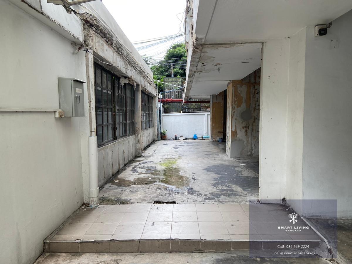 ให้เช่าร้านค้าทำเลใจกลางอโศก!🎉 เหมาะกับทำร้านอาหาร ร้านกาแฟ ออฟฟิศ ร้านสปา ใกล้บีทีเอส อโศก