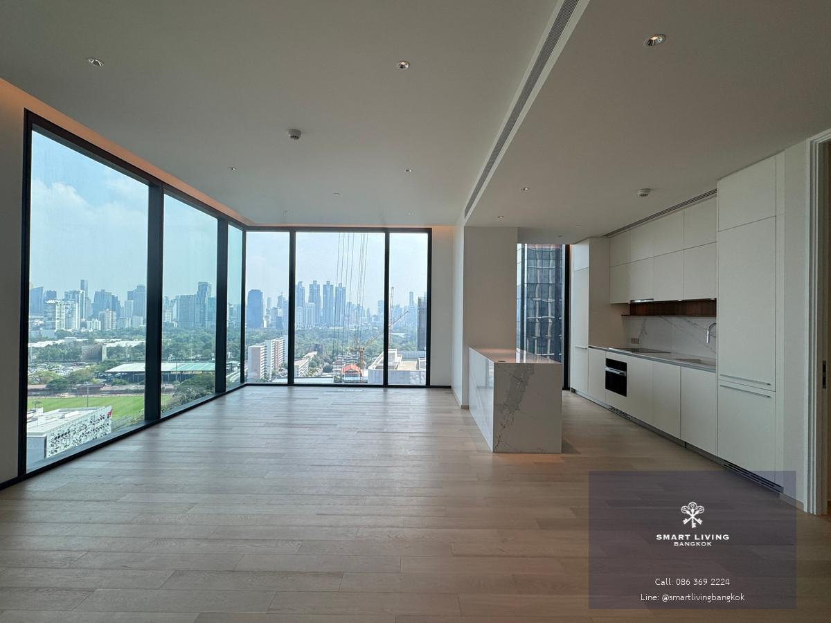 ✨ ใช้ชีวิตใจกลางเมือง พร้อมพื้นที่ส่วนตัวระดับ Super Luxury  พื้นที่ขนาดใหญ่ 135.9 ตร.ม. (Rare มากในย่าน CBD)