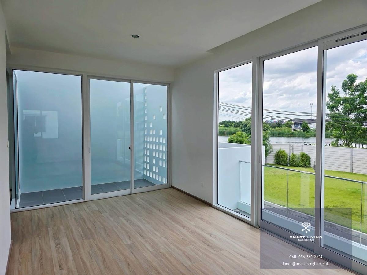 ขายบ้านเดี่ยว 3 ชั้น ใกล้ทางด่วนเอกมัย–รามอินทรา เหมาะอยู่อาศัยครอบครัวหรือปล่อยเช่าระยะยาว