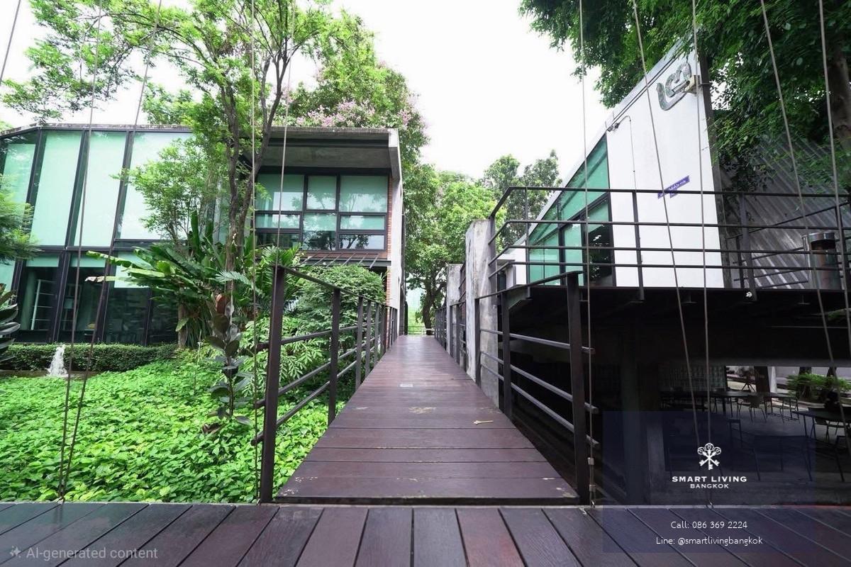 ขายอาคารสำนักงาน 9 อาคาร บนที่ดินผืนใหญ่ เลียบด่วนเอกมัย รามอินทรา ใกล้ Crystal Design Center และ Central EastVille เหมาะลงทุนหรือทำสำนักงานใหญ่