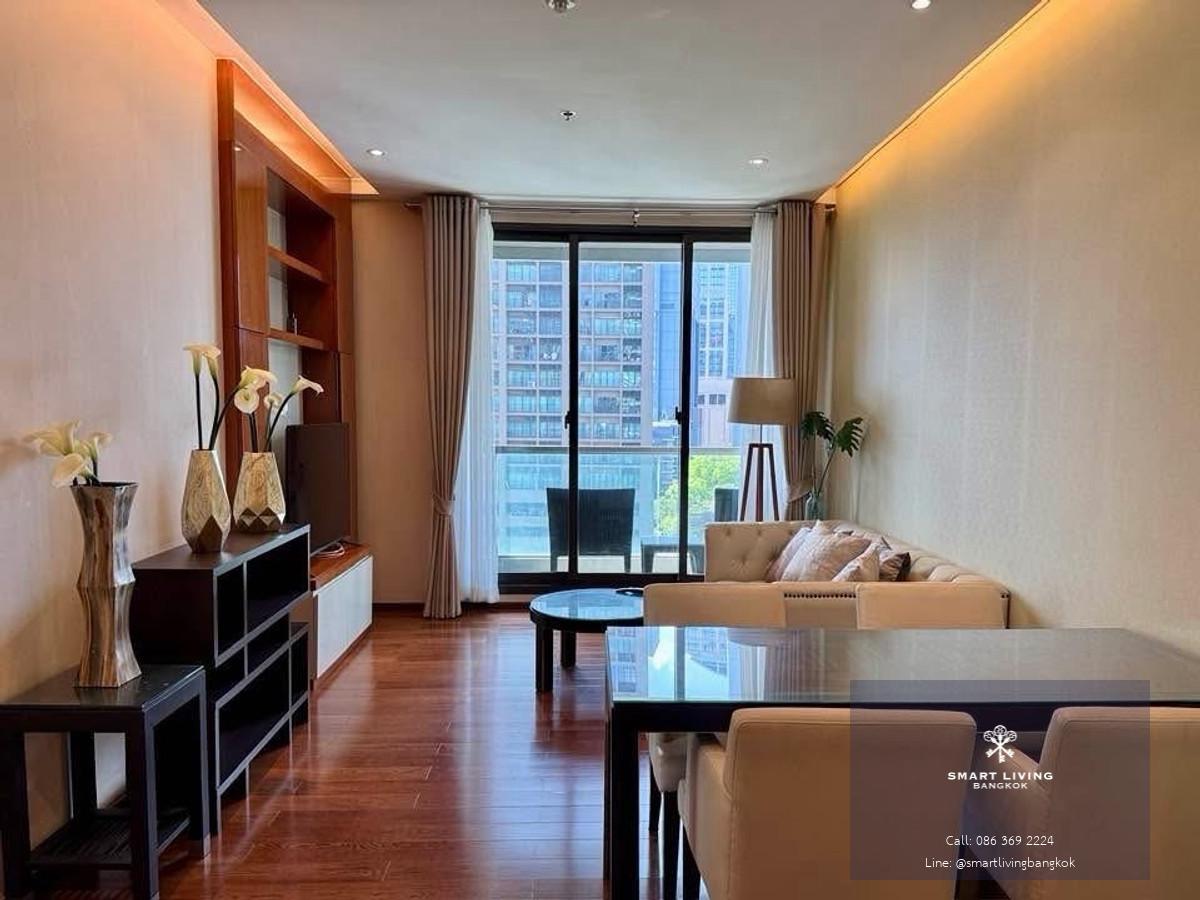 คอนโด 2 ห้องนอน ขนาด 72 ตร.ม ทำเลพร้อมพงษ์ ใกล้ EmQuartier และ Benchasiri Park ย่าน EmDistrict ขายและให้เช่า The Address 28