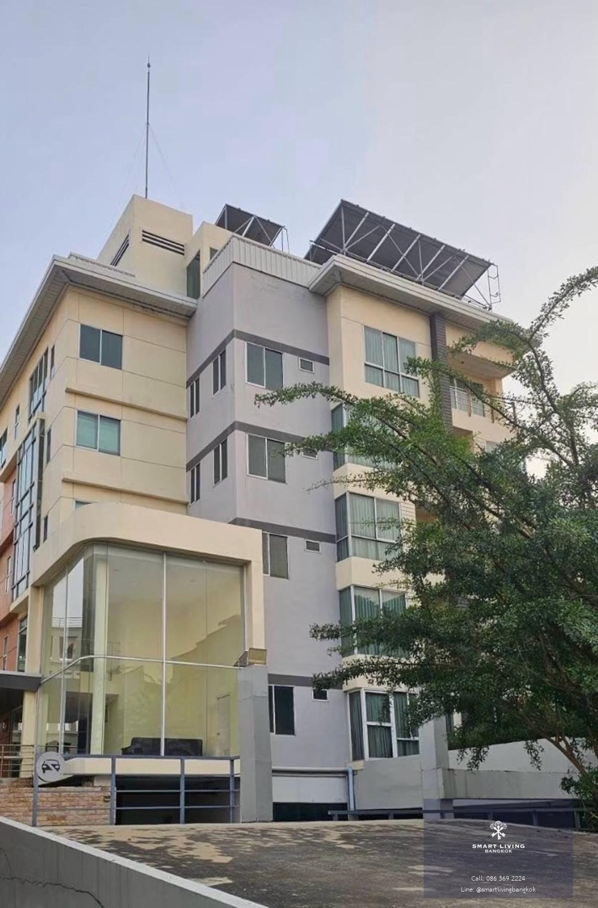 ขายโรงแรมกรุงเทพ ใกล้สนามบินสุวรรณภูมิ โรงแรมลักชัวรี่ อาคารอายุน้อย ที่ดินขนาดใหญ่ พัฒนาเพิ่มได้ เหมาะสำหรับนักลงทุน