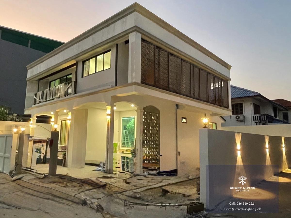 ขายบ้านเดี่ยว นวมินทร์ หลังมุม รีโนเวทใหม่ทั้งหลัง บ้านเพดานสูง ทำเลใกล้ Fashion Island