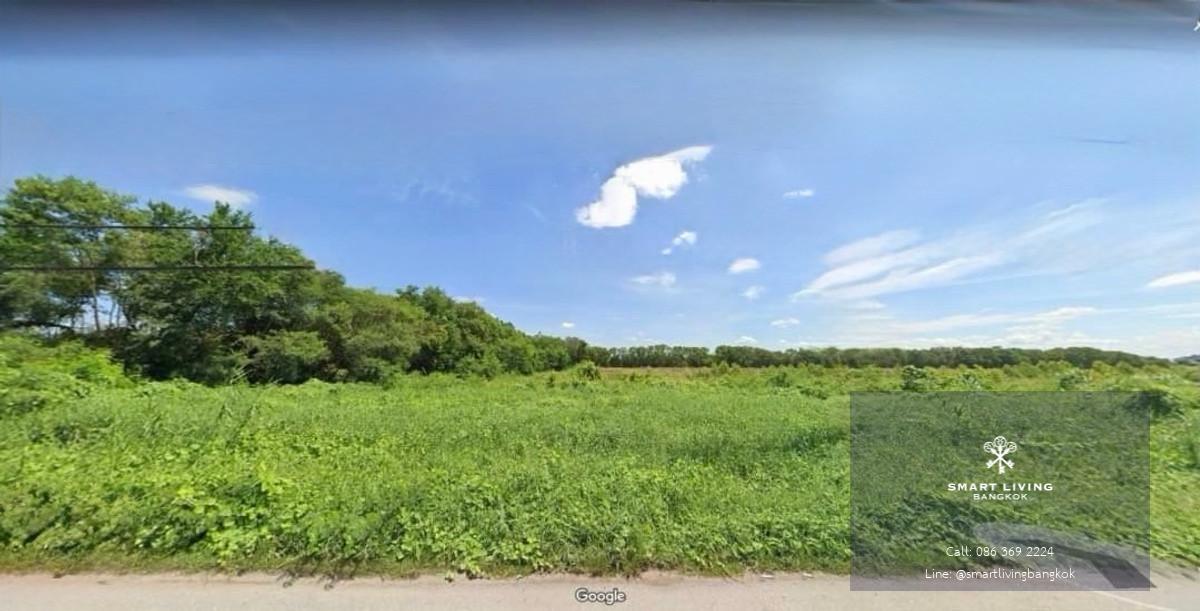 ขายที่ดินผังสีม่วง ลาดหลุมแก้ว ปทุมธานี พื้นที่ 4 ไร่ 2 งาน 36 ตร.ว หน้ากว้าง 200 ม. เหมาะทำโกดัง โรงงาน โลจิสติกส์
ใกล้ถนนกาญจนาภิเษก