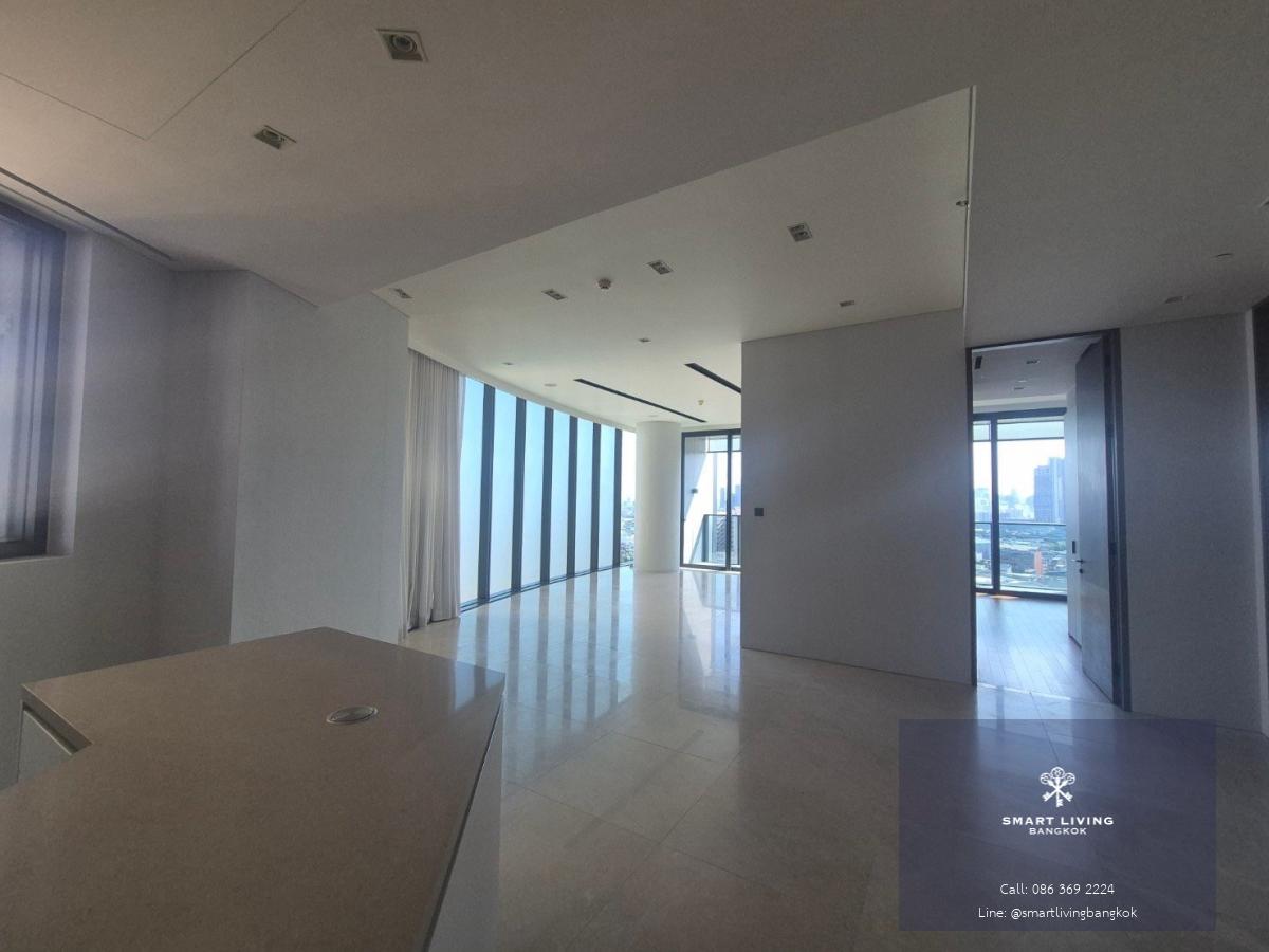 ให้เช่าคอนโดหรูริมแม่น้ำเจ้าพระยา Banyan Tree Residences Riverside Bangkok 2 ห้องนอน 160 ตร.ม. วิวแม่น้ำพาโนรามา ใกล้ ICONSIAM