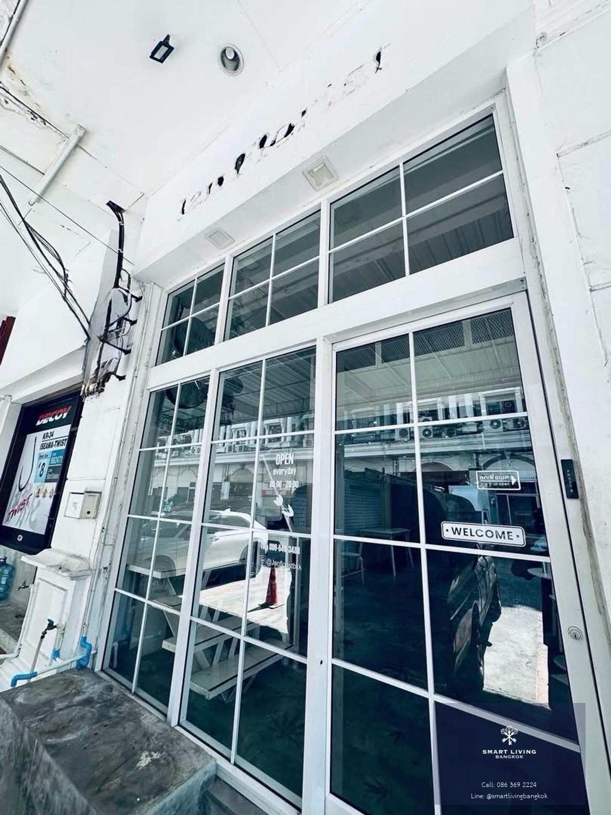 ให้เช่าอาคารพาณิชย์ 6 ชั้น เอกมัย สุขุมวิท ใกล้ BTS เอกมัย พื้นที่ใช้สอย 288 ตร.ม เหมาะทำออฟฟิศ คลินิก สตูดิโอ หรือธุรกิจ