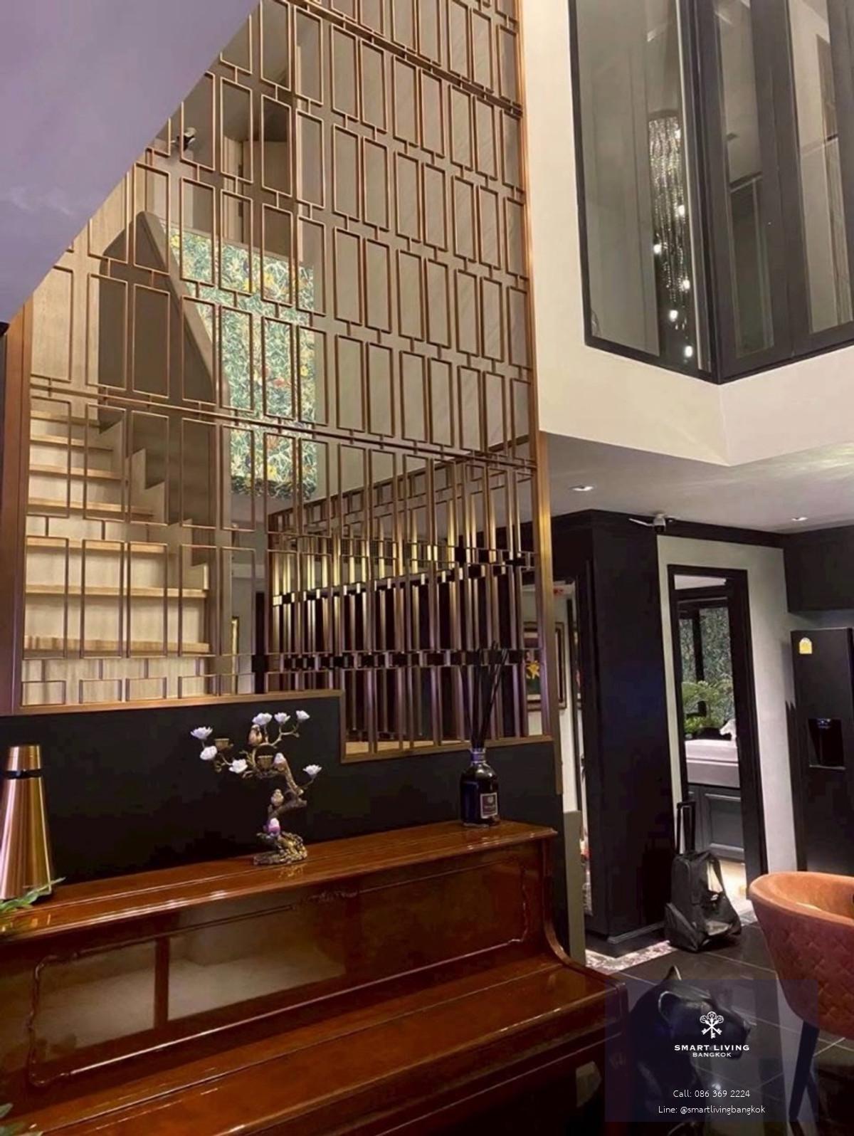 ขายคอนโด Na Vara Residence หลังสวน ห้อง Duplex 3 ห้องนอน 182 ตร.ม ใกล้ BTS ชิดลม เพียง 3 นาที