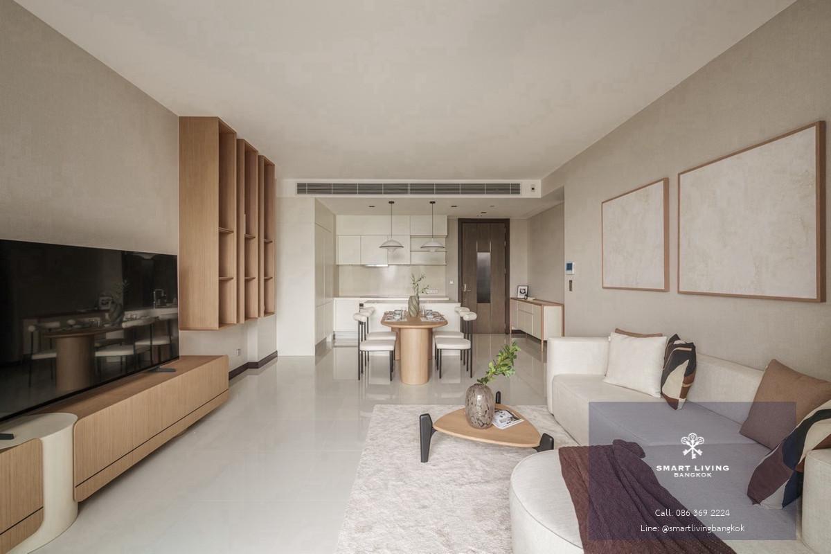 ห้องตกแต่งใหม่ให้เช่า Q1 สุขุมวิท ติด BTS นานา ห้องชั้นสูง ขนาดใหญ่ 108 ตร.ม. วิวเมือง