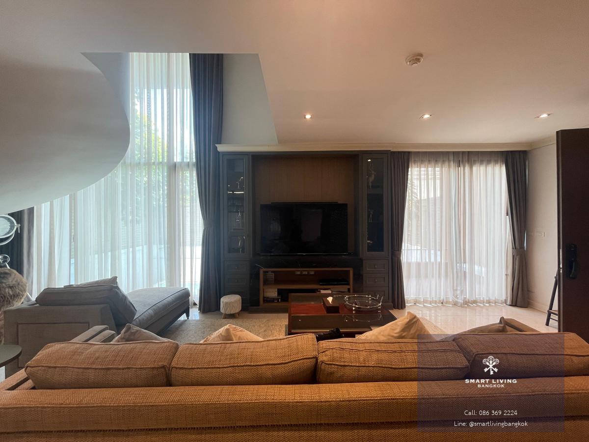 Luxury Residence in Sathorn Area | Spacious 360 Sq.m. 3-Bedroom Home | Ideal for Family Living in CBD Bangkok ทำเลใกล้โซนธุรกิจสาทร และสามารถเดินทางเชื่อมต่อเข้าเมืองได้สะดวก ใกล้ Saint Louis BTS Station