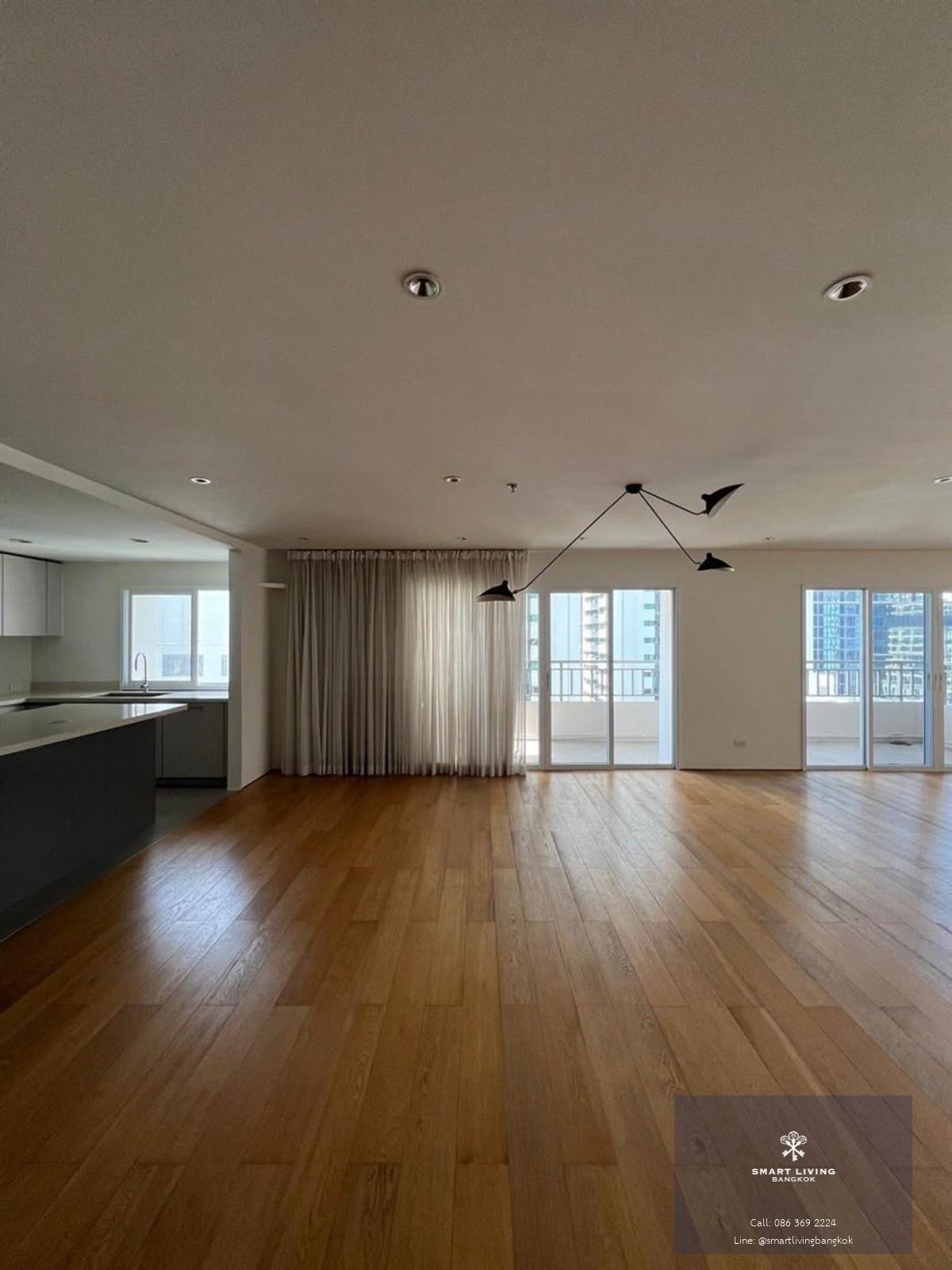 ขาย/ให้เช่า คอนโด Sathorn Park Place ห้องขนาดใหญ่ 341 ตร.ม. ใกล้ BTS ย่านสาทร