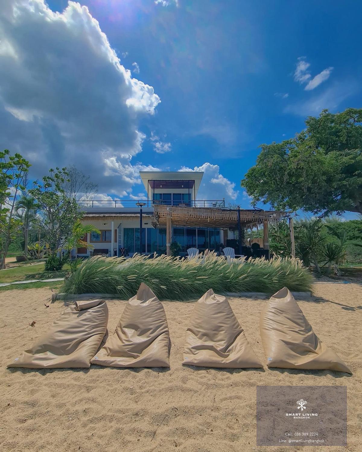 ขายบ้านพักตากอากาศติดทะเล ประจวบคีรีขันธ์ หาดสวย น้ำใส ไม่มีถนนกั้น พร้อมโอกาสสร้างรายได้จากที่พัก