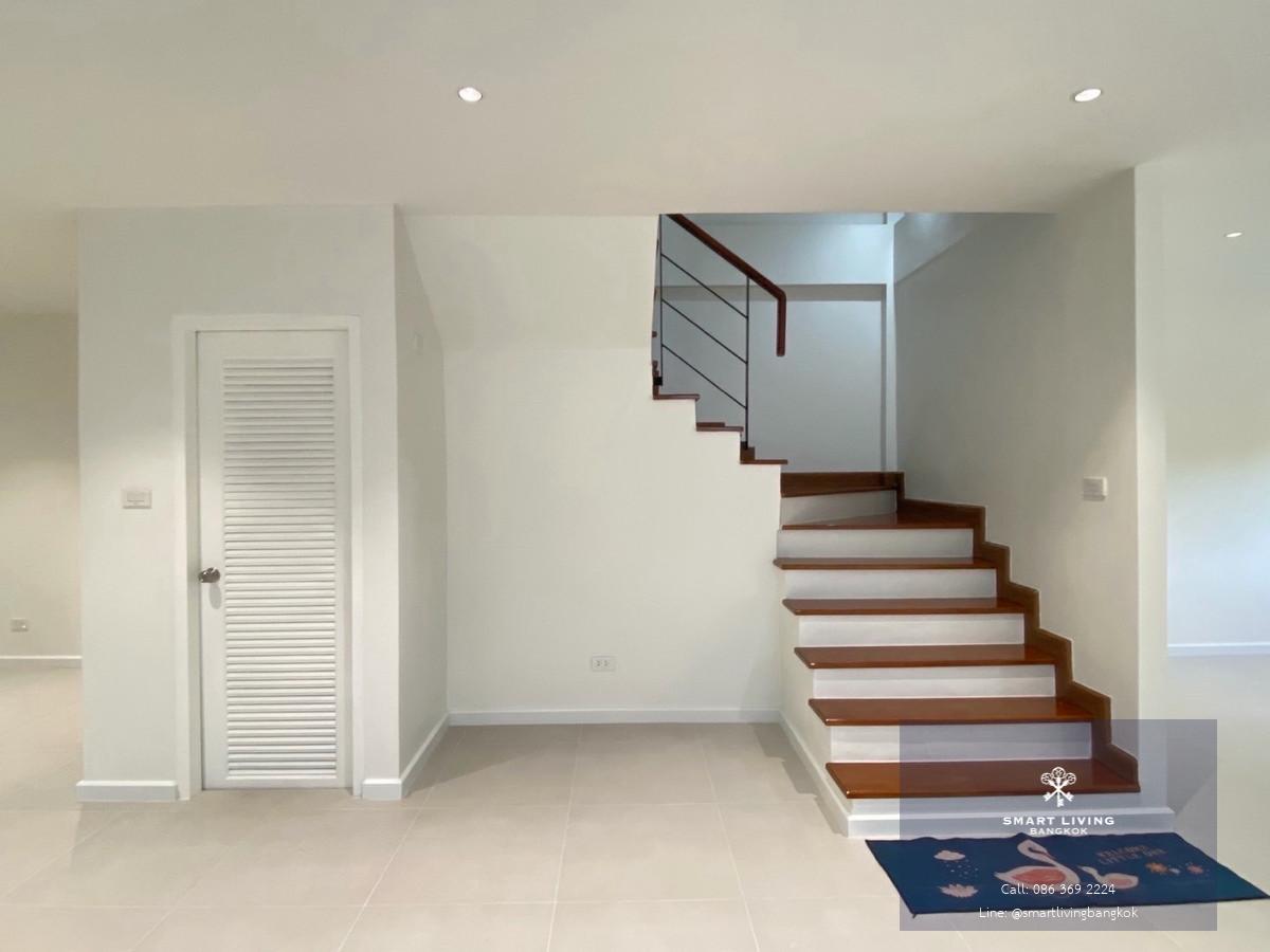 ทาวน์โฮม 3.5 ชั้น นาคนิวาส 48 ลาดพร้าว71 รีโนเวทใหม่ แปลงมุม 34 ตร.ว ใกล้ Central Eastville เหมาะอยู่อาศัยหรือทำออฟฟิศ