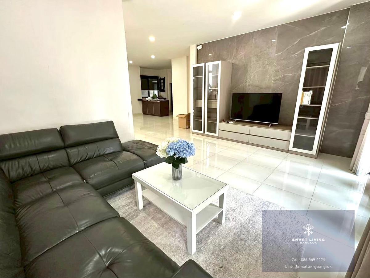 ให้เช่า/ขาย บ้าน The City Bangna Km.7  62 ตร.ว.  266 ตร.ม. ตกแต่ง พร้อมเข้าอยู่   พื้นที่รอบบ้านปูทางเดินรอบ ใช้งานได้อย่างเต็มที่
