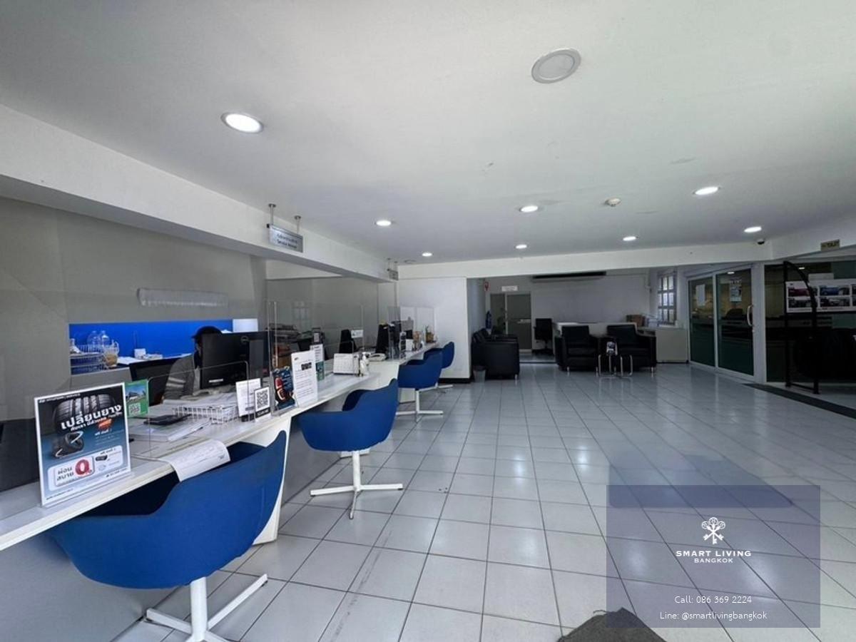 โชว์รูมให้เช่าทำเลรามอินทรา!✨  ใกล้ห้าง พื้นที่ 1,000 ตร.ม พร้อมเริ่มกิจการ สนใจติดต่อ 0863692224