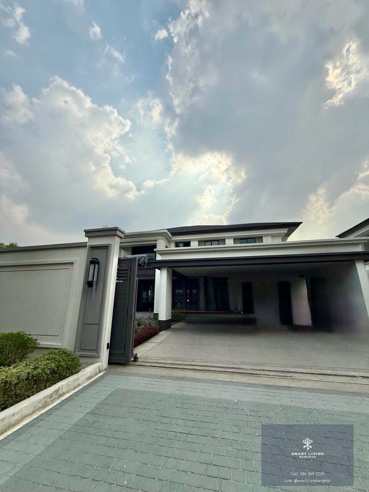 ให้เช่าบ้านเดี่ยว 5 ห้องนอน พร้อมสระว่ายน้ำ ใกล้ Brighton College Bangkok ทำเล Krungthep Kreetha เลี้ยงสัตว์ได้