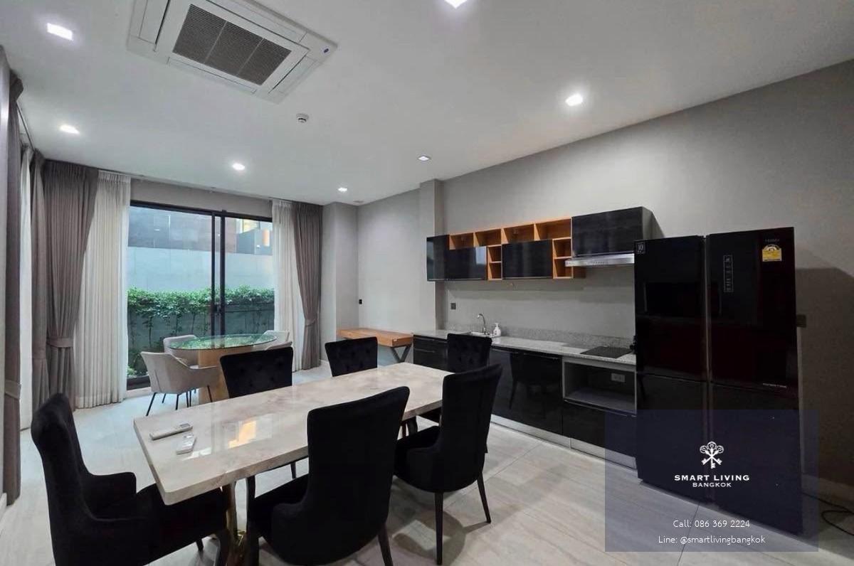 บ้านเดี่ยวหรูบรรยากาศส่วนตัว ใกล้ทองหล่อ เหมาะสำหรับการอยู่อาศัยระดับครอบครัว