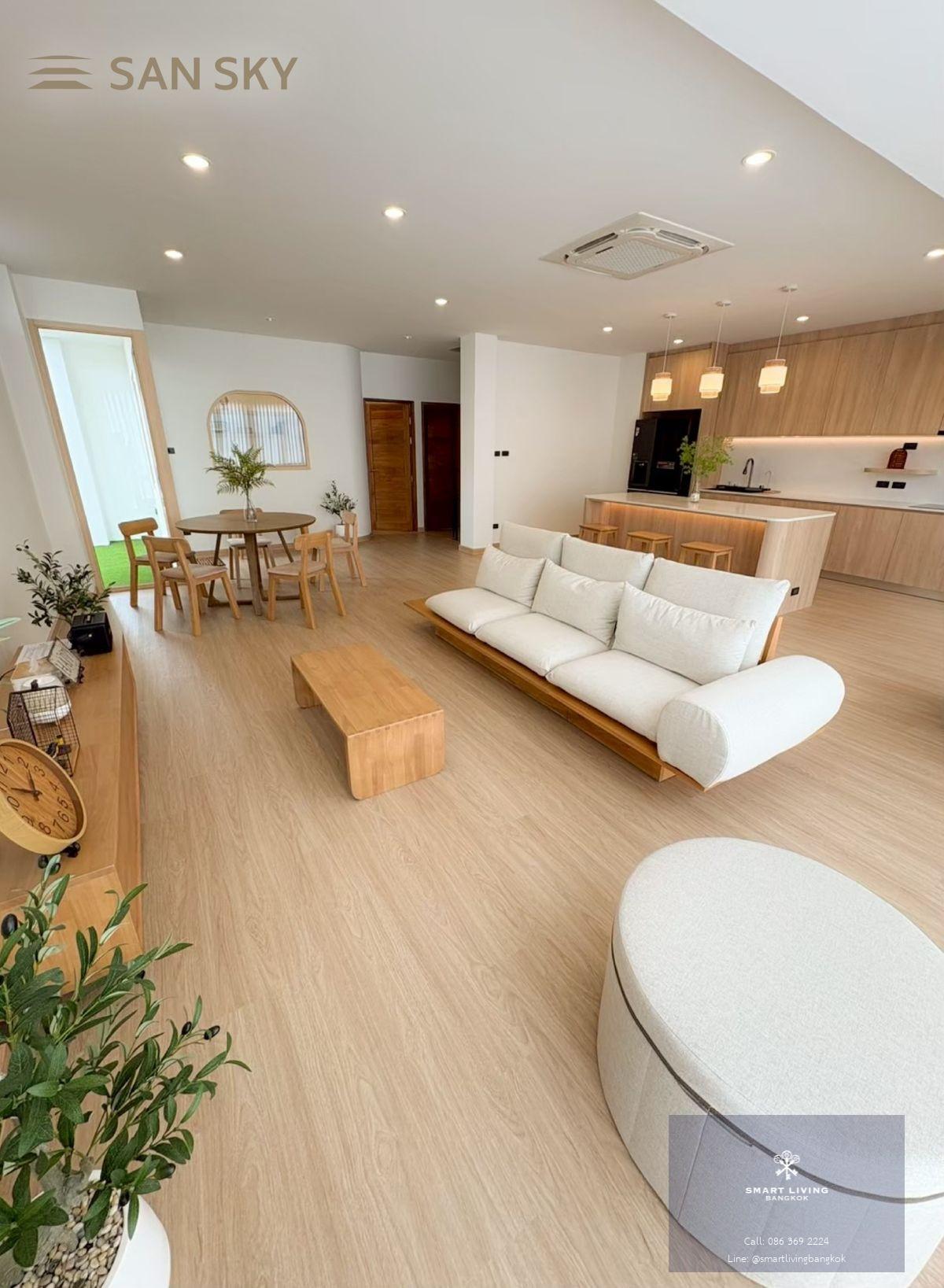 ขายบ้านเดี่ยวสไตล์มินิมอล ย่านประดิพัทธ์ 4ห้องนอน ขนาด 297 ตรม. พร้อมเฟอร์นิเจอร์มินิมอล ใกล้ทางด่วน, BTS อารีย์