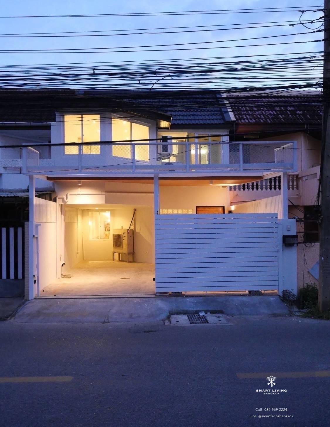 ขายพร้อมผู้เช่าถึง 30 มิ.ย. 2570ทำเลที่เป็นที่ต้องการมากที่สุดแห่งหนึ่งในกรุงเทพฯ เดินทางสะดวก ไปเอกมัย-ทองหล่อ