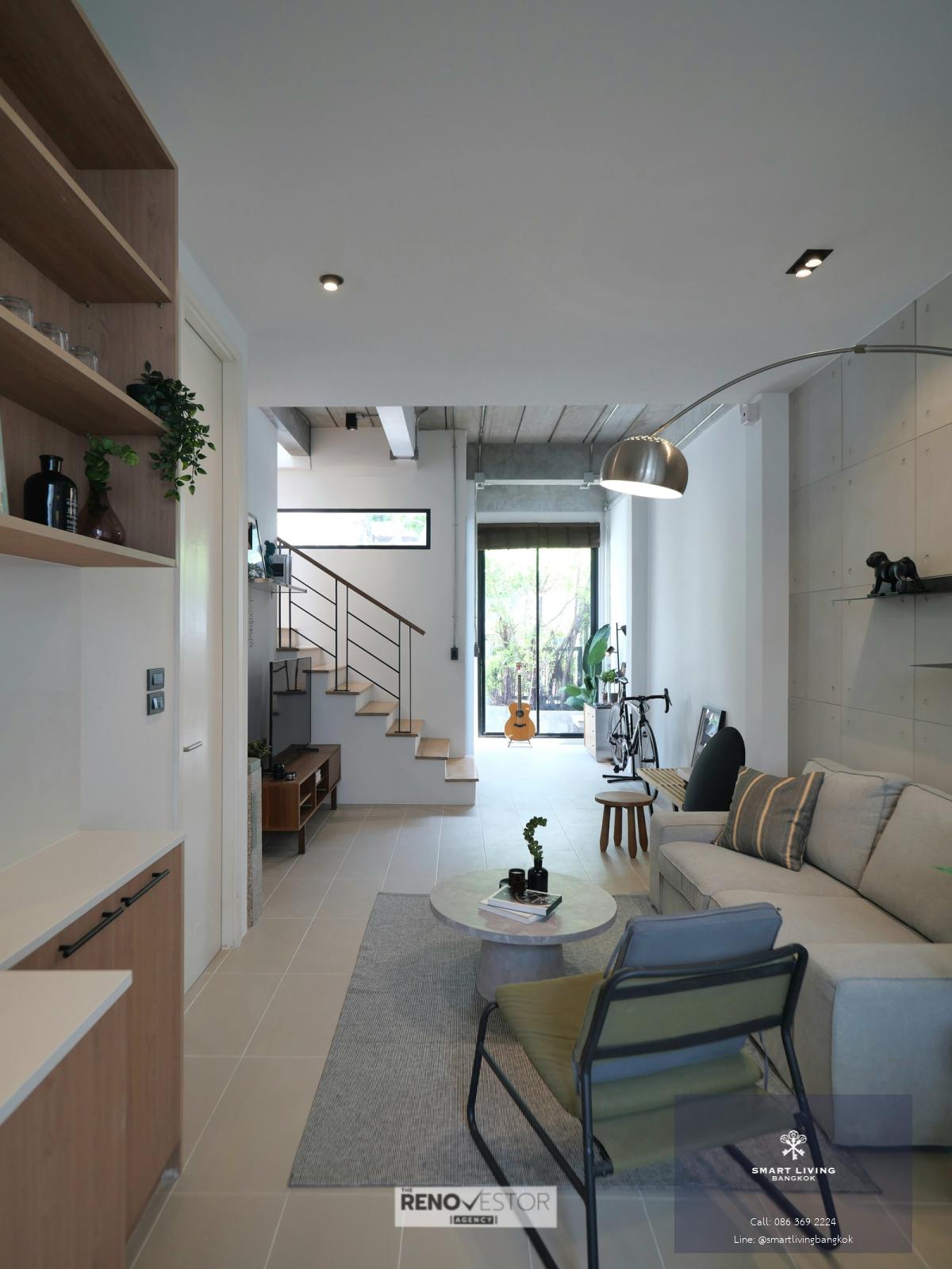 📢👇 Ready to move in :Townhouse at Soi Soonvijai Petchaburi road, modern loft style near Bangkok Hospital
