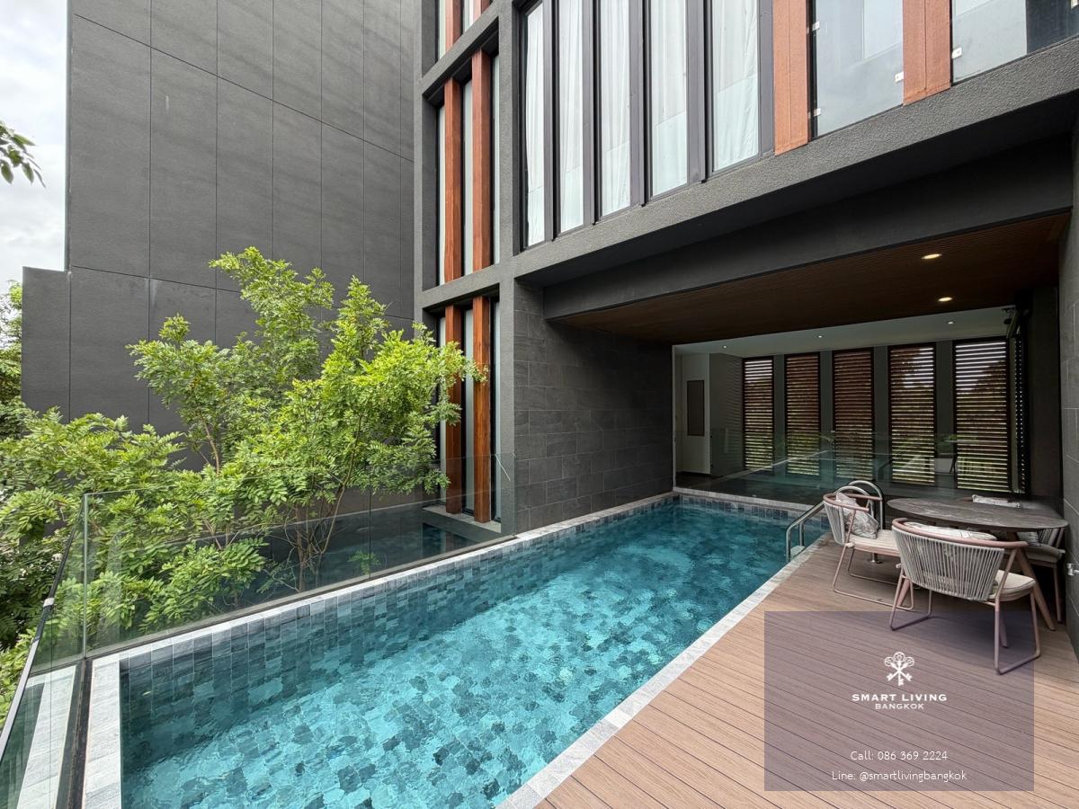 บ้านเดี่ยว Ultra Luxury ศรีนครินทร์  พร้อมสระว่ายน้ำและลิฟต์ส่วนตัว ใกล้ Paradise Park และ Berkeley International School