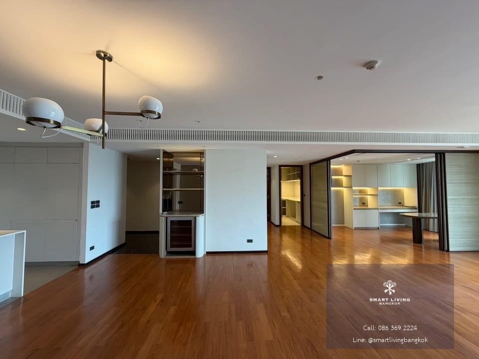 ขายคอนโด 3 ห้องนอน เลี้ยงสัตว์ได้ คอนโดโลว์ไรส์ในทองหล่อ La Citta Delre Thonglor 16