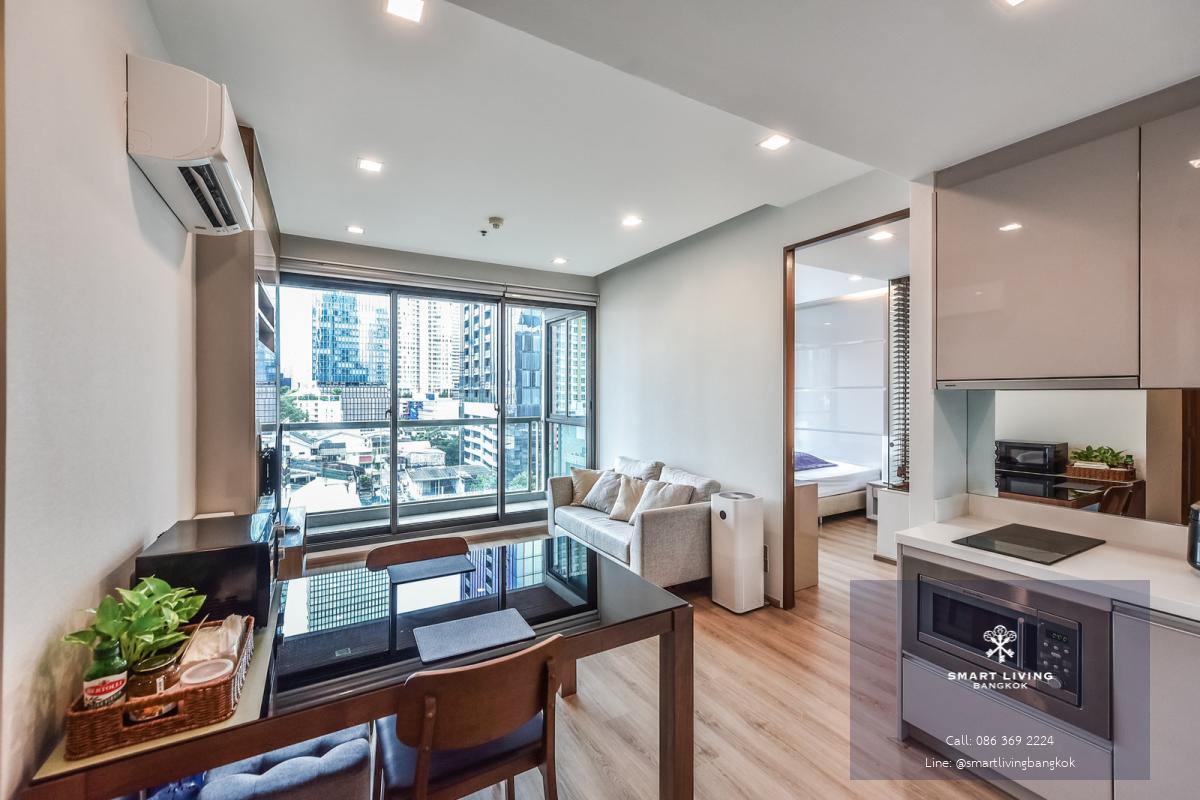 ขายคอนโดหรู The Address Sathorn เพิ่งรีโนเวทใหม่ 65.87 ตร.ม. 2 ห้องนอน วิวมหานคร เดิน 190 ม. ถึง BTS เซนต์หลุยส์