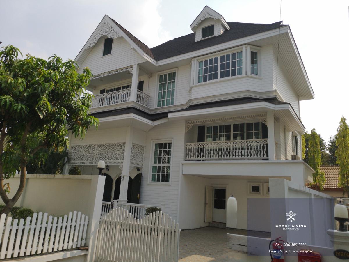 บ้านเดี่ยวให้เช่า /ขาย สุขุมวิท 107 แฟนตาเซีย วิลล่า 3 บ้าน 3 ชั้น พื้นที่กว้าง เลี้ยงสัตว์ได้ ใกล้ BTS แบริ่ง