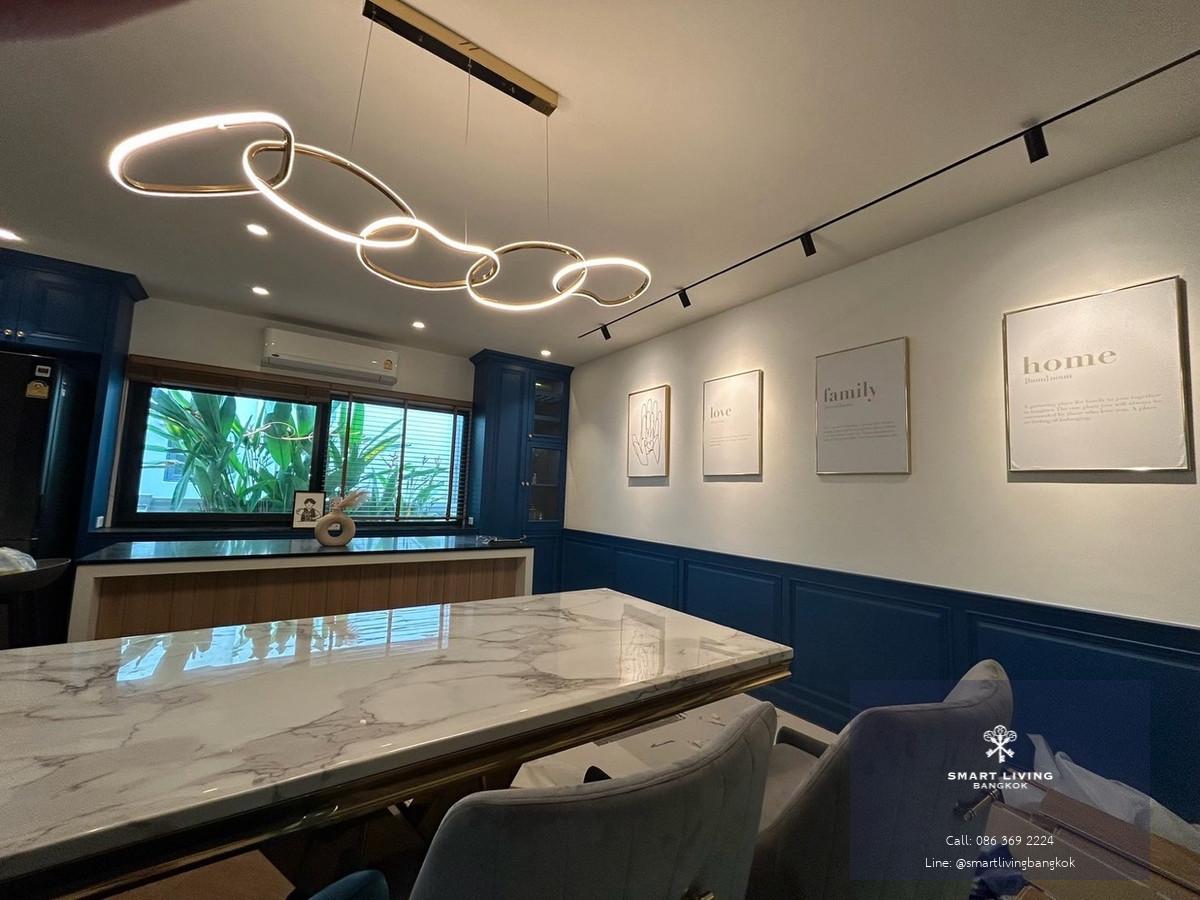 เสนอเช่าบ้านเดี่ยว 4 ห้องนอนพร้อมห้องแม่บ้าน (Fully Furnished) มอบสเปซส่วนตัวระดับพรีเมียม ยินดีต้อนรับท่านเพื่อเข้าชมสถานที่จริง