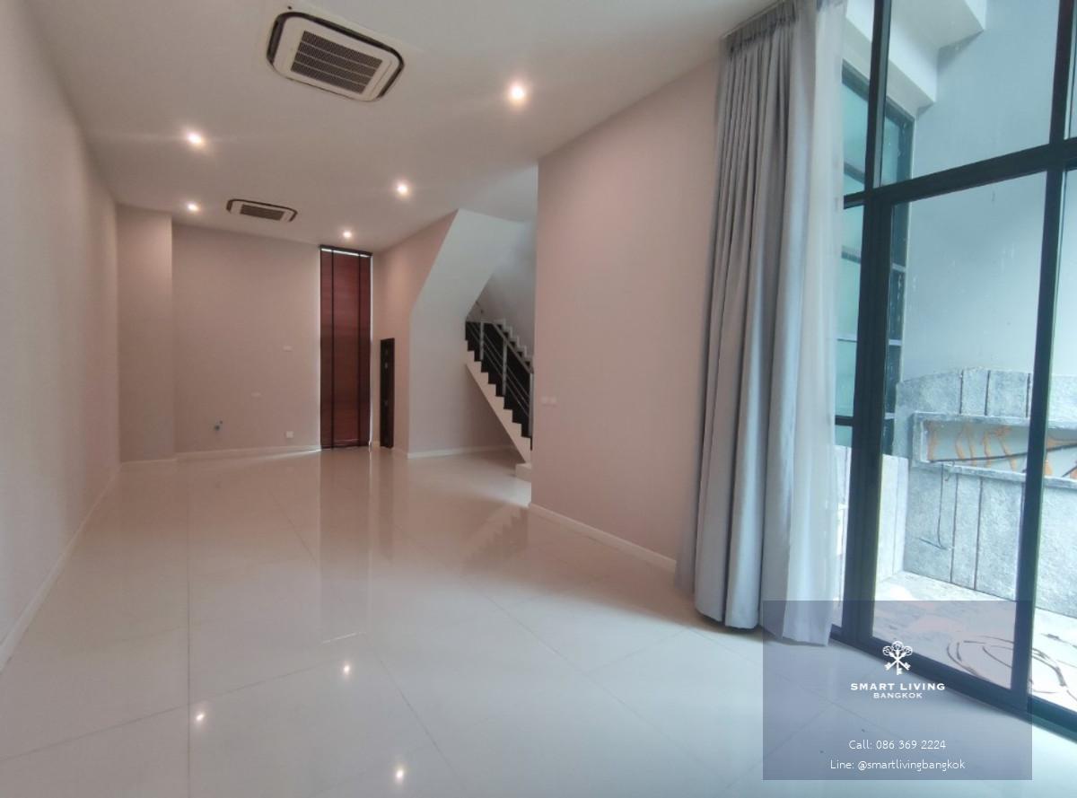 ให้เช่าบ้าน  Park Lane Ekamai  4 ชั้น 3 ห้องนอน ใกล้BTS เอกมัย ใกล้Gateway Ekamai