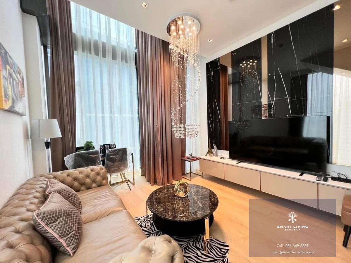 ✨ Rare Luxury 1BR @ 28 Chidlom | ใจกลางชิดลม เดิน BTS ได้  คอนโดลักชัวรีโลว์ไรส์ในซอยชิดลมที่ขึ้นชื่อเรื่องความสงบและความเป็นส่วนตัว เหมาะสำหรับผู้บริหารหรือชาวต่างชาติที่ต้องการที่อยู่อาศัยใจกลางเมือง พร้อมระยะเดินถึง BTS และศูนย์การค้าระดับโลก