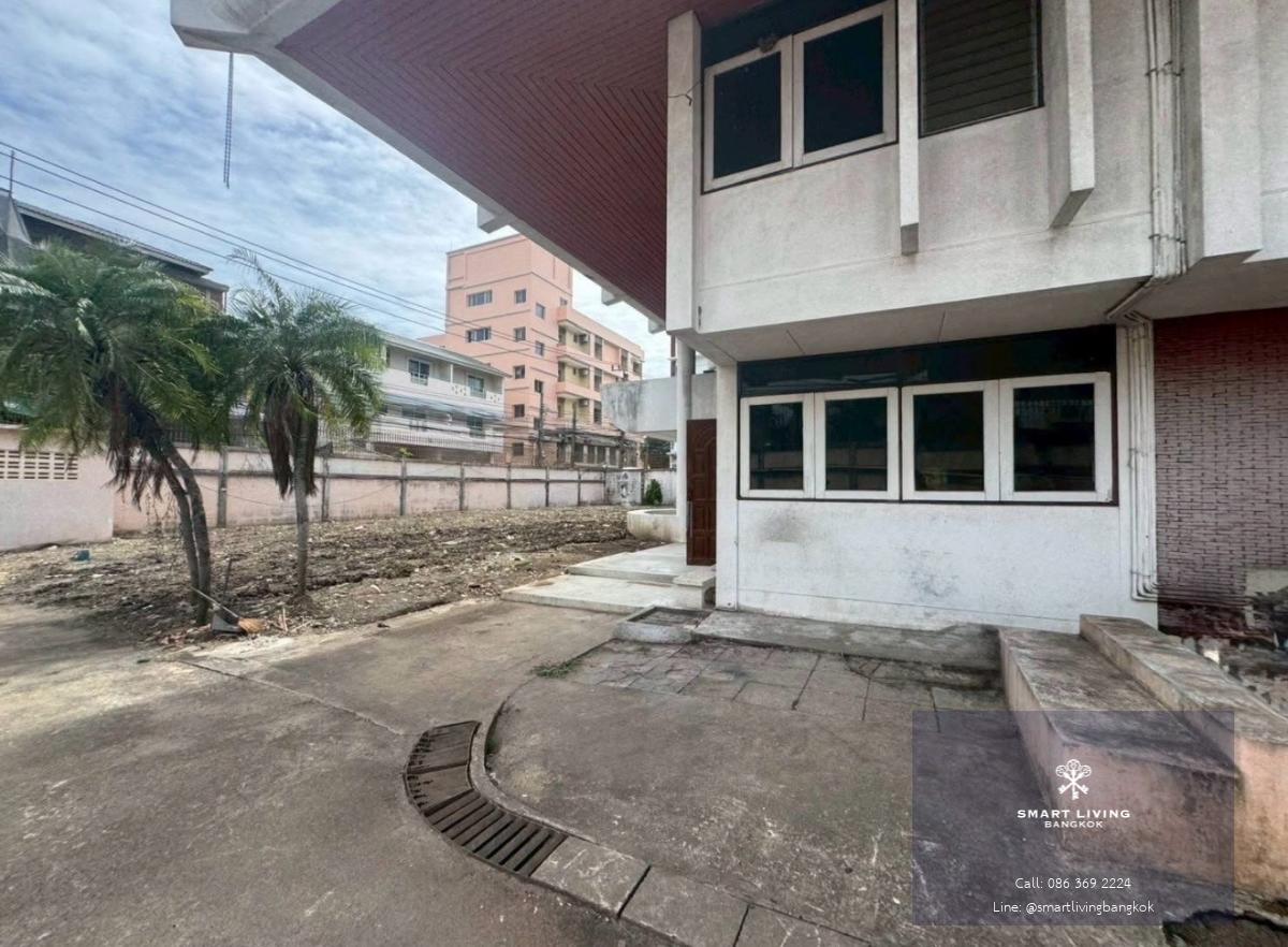 ให้เช่าที่ดินพร้อมบ้านเดี่ยว สุขุมวิท71 ปรีดีพนมยงค์ แปลงใหญ่จอดรถได้ 20 คัน ใกล้ BTS พระโขนง รองรับธุรกิจหลากหลาย