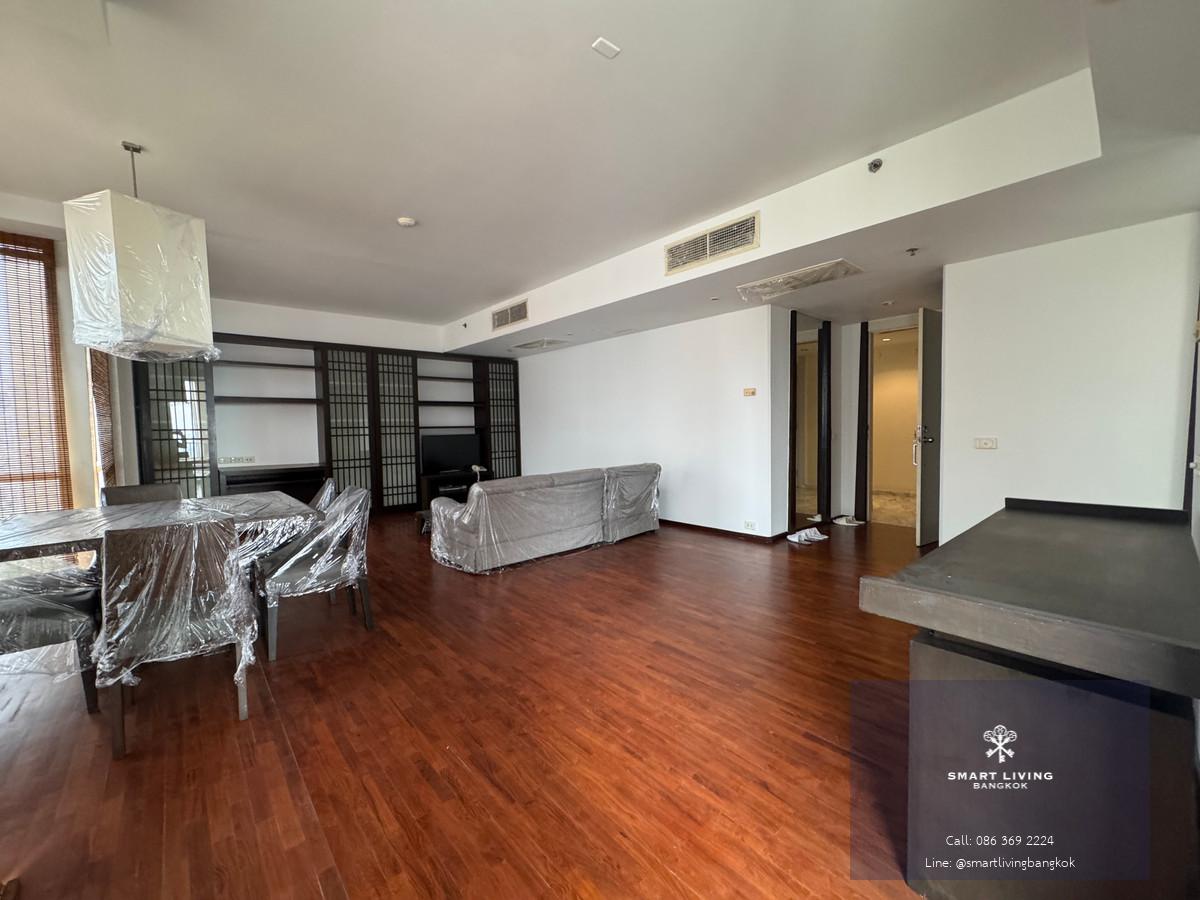 ขาย คอนโด Langsuan Ville  2  ห้องนอน 151.19 ตร.ม.   ย่านหลังสวน ใกล้ BTS ชิดลม ใกล้ สวนลุมพินี เดินทางสะดวก