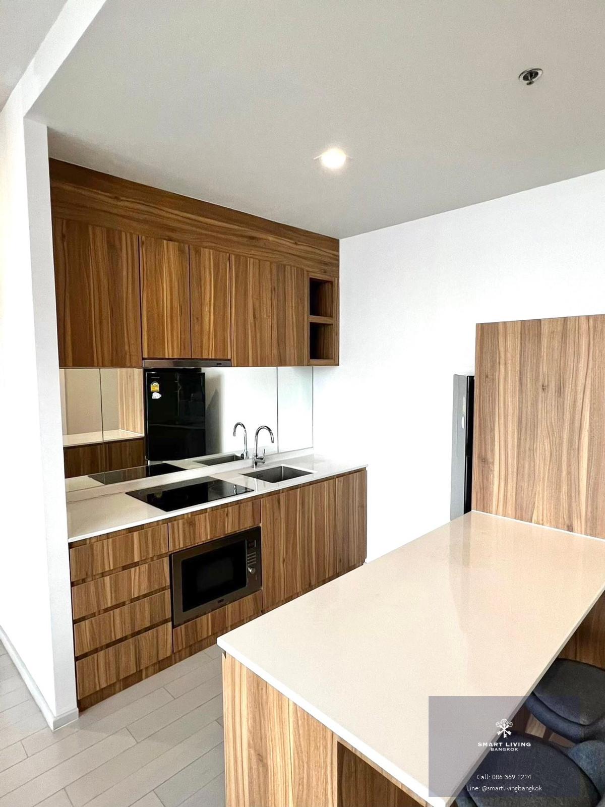 ให้เช่า คอนโด  Noble Ploenchit 2 ห้องนอน ลิฟท์ส่วนตัว ใกล้ BTS เพลินจิต  ใกล้ Central Embassy & Central Chidlom