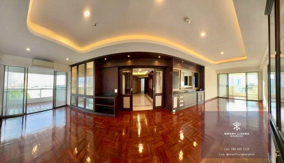 ขาย/ให้เช่าคอนโด ริมแม่น้ำ เจ้าพระยา Riverside Villa Condominium 1 ขนาดใหญ่ 198 ตร.ม. เลี้ยงสัตว์ได้ ใกล้ BTS สะพานตากสิน