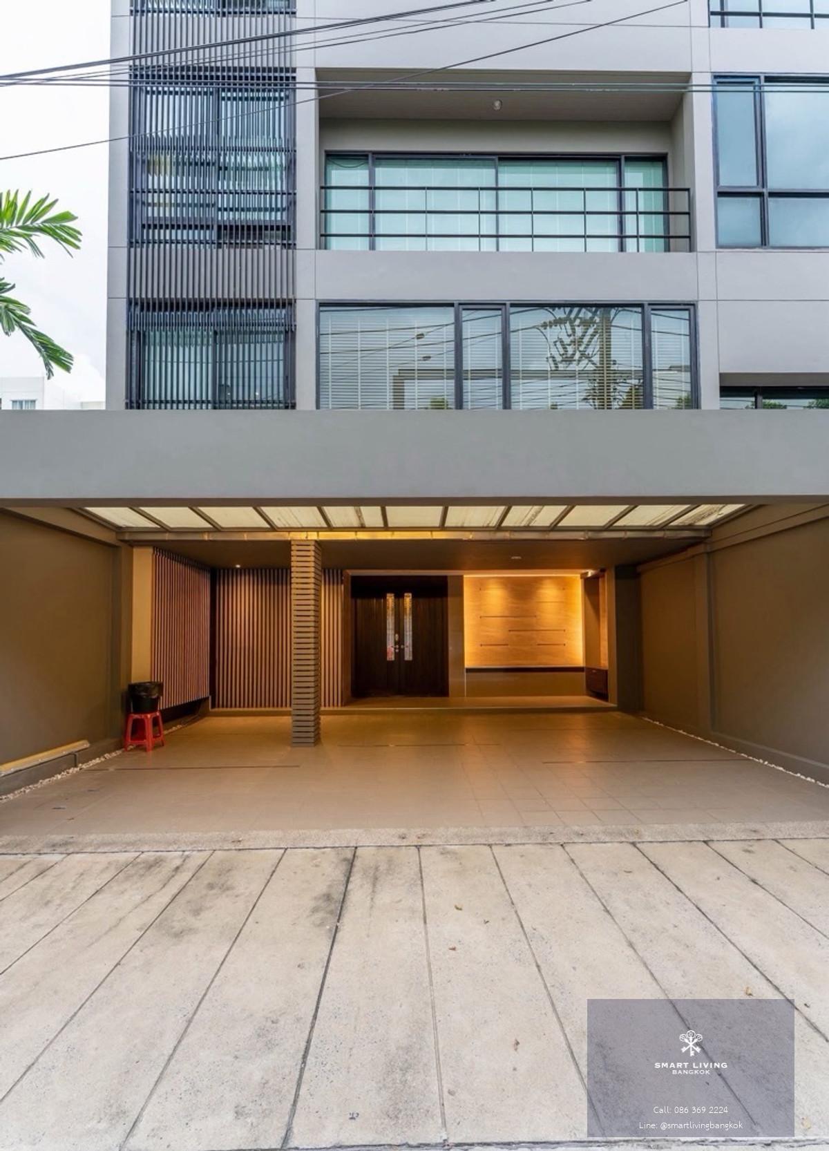 ขายทาวน์โฮม Noble Cube พัฒนาการ ที่ดิน 79.9 ตร.วา พื้นที่ใช้สอย 680 ตร.ม พร้อมสระว่ายน้ำ