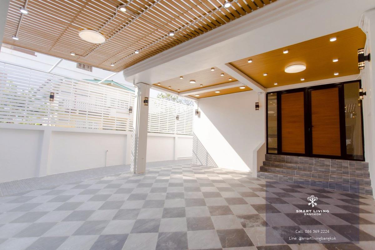 Large Home Office House in Huai Khwang Area | 6 Bedrooms 7 Bathrooms | Land 52 Sq.w. Access Multiple Roads ใกล้ MRT เหมาะทั้งอยู่อาศัยและทำธุรกิจ