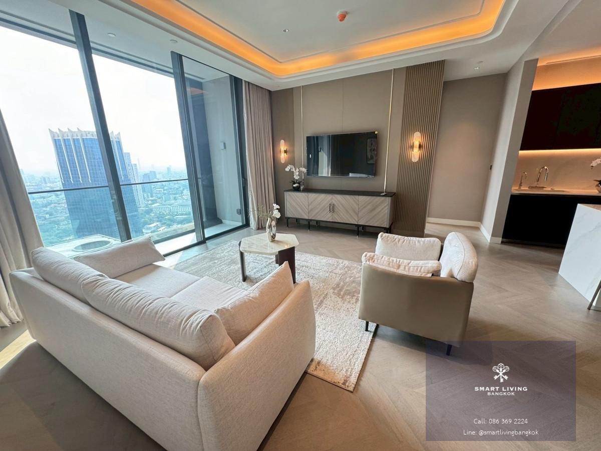 📢👇 สุดยอดการอยู่อาศัยบนถนนวิทยุ ทำเลพรีเมียมที่หลายคนตามหา พร้อมดื่มด่ำกับวิวเมืองแบบ ไม่บล็อก และพื้นที่ใช้สอยกว้างขวาง เรียบหรู น่าอยู่