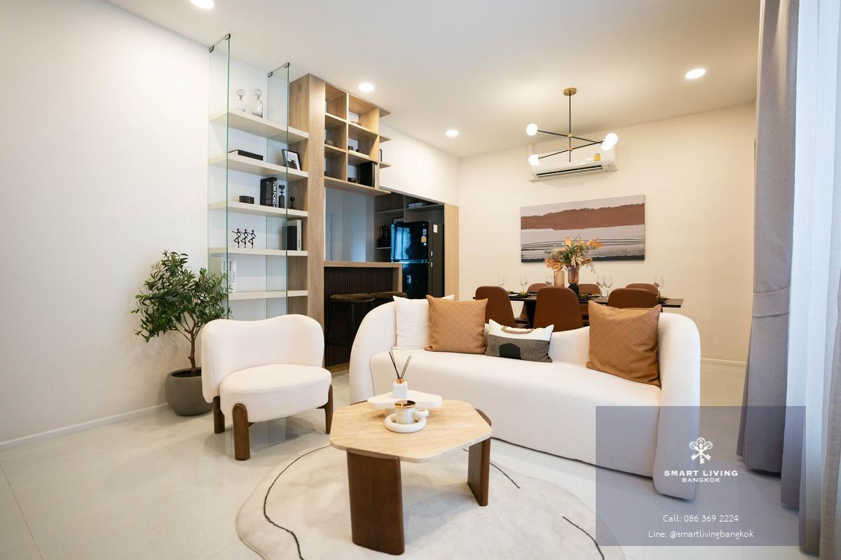 For sale Town house  in Liab Duan Ramintra! Easy to go ladprao and Ekkamai near Express way and Shopping mall