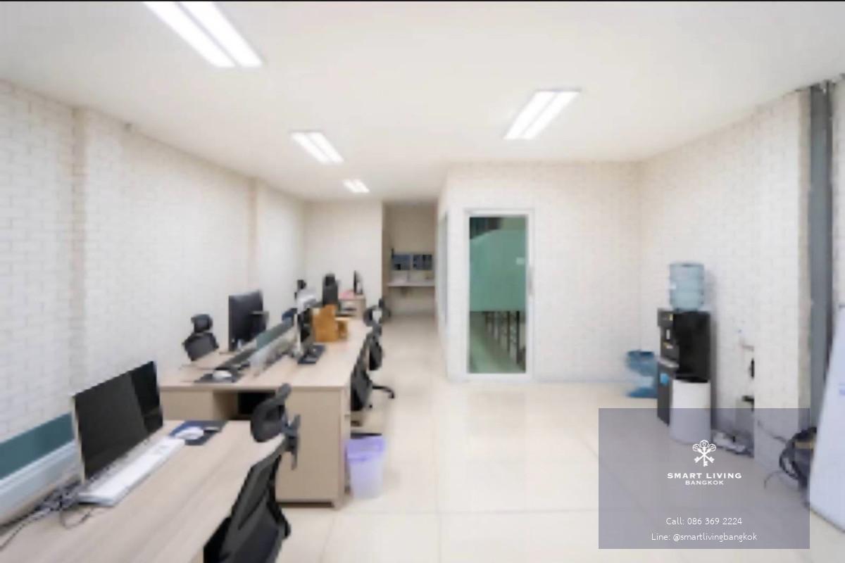 โฮมออฟฟิศ 4 ชั้น ทำเลใกล้สนามบินสุวรรณภูมิ เดินทางสะดวก เหมาะทำธุรกิจและลงทุน ปล่อยเช่าง่าย
