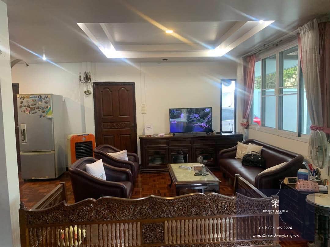 ขายด่วน! บ้านเดี่ยวรีโนเวทใหม่ อมรพันธ์ 9 เสนานิคม (85 ตร.ว.) 5 ห้องนอน พื้นที่กว้างขวาง ไม่มีค่าส่วนกลาง ใกล้ BTS